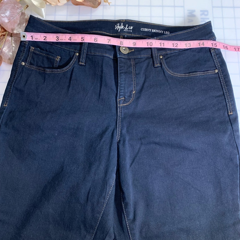 Style & Co Jeans, NWOT, Curvy Skinny Leg, Color: Denim, Size: 8PS - Picture 4 of 8